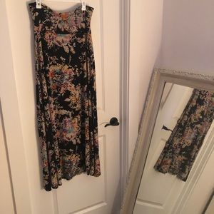 LulaRoe Black & Floral Maxi